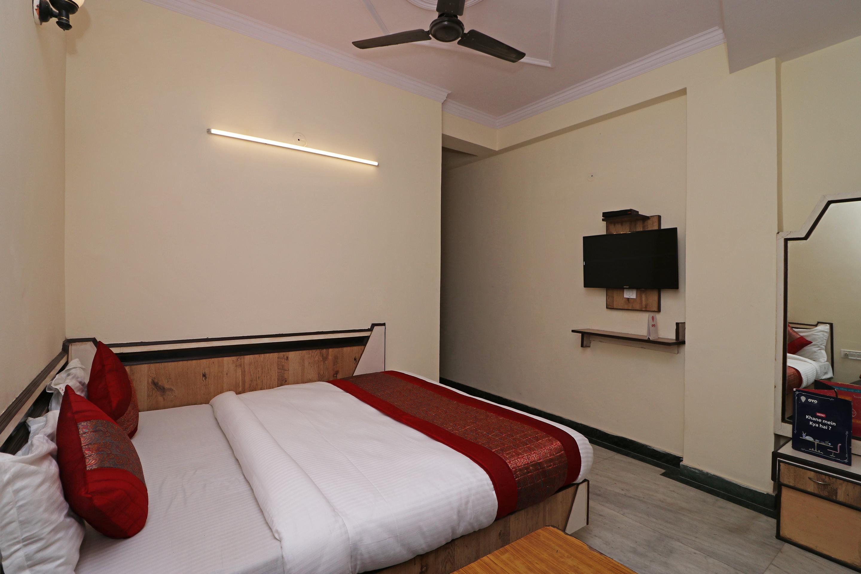Adb Rooms Hotel Silver Shine نيودلهي المظهر الخارجي الصورة
